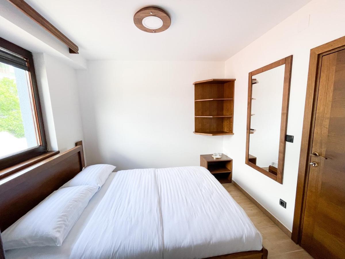 Apartments & Rooms Brijest Plav Exterior photo